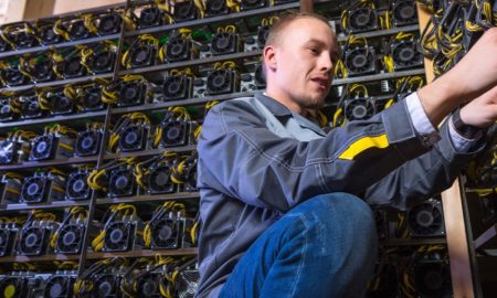 Analista estima cuántos bitcoins tienen los mineros en total