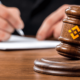 Justicia de Estados Unidos enjuiciaría a Binance, según Reuters