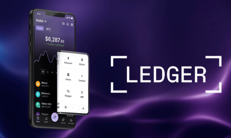 Ledger STAX, hardware wallet que llega de la mano del cocreador del iPhone