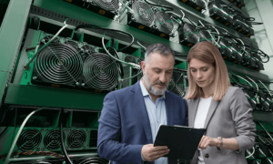 NotiHash: Mineros de Bitcoin se debaten entre oportunidades y medidas extremas