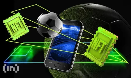 Entusiastas del fútbol van a poder ganar balones de la final de la Supercopa EA Sports