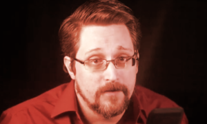 Papeles del Pentágono de Edward Snowden Van a ser Subastados Como NFT En Espectáculo En Vivo